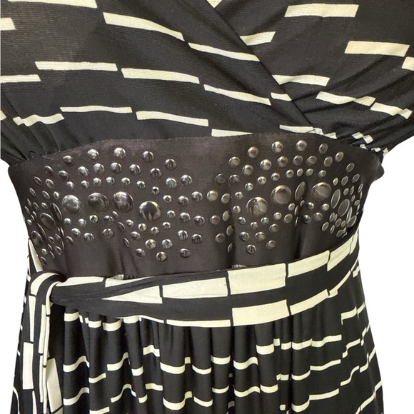 Studio West Black and White Geometric Maxi Dress - Picture 3 of 3